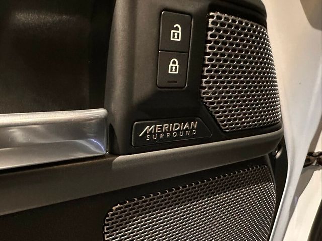 2022 Land Rover Defender 110/D-Dynamic HSE/LightBar/AirSuspension/BlackRoof/3rdRow - 23028200 - 14
