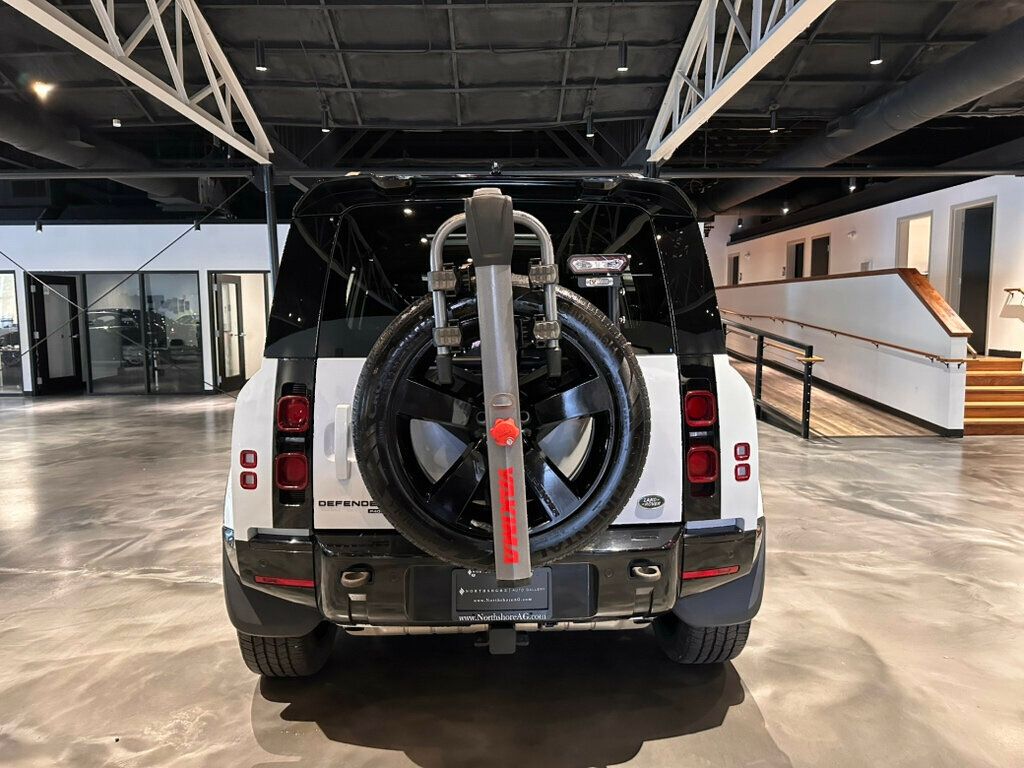 2022 Land Rover Defender 110/D-Dynamic HSE/LightBar/AirSuspension/BlackRoof/3rdRow - 23028200 - 4