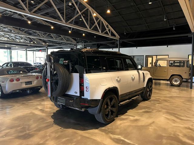 2022 Land Rover Defender X-Dynamic HSE's photo