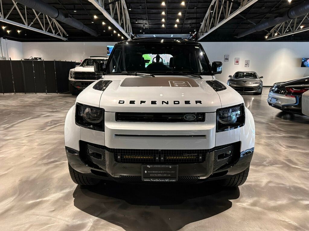 2022 Land Rover Defender 110/D-Dynamic HSE/LightBar/AirSuspension/BlackRoof/3rdRow - 23028200 - 6