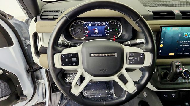 2022 Land Rover Defender 110 S AWD w/ Family Pack - 23087142 - 22