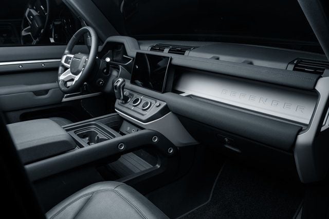 2022 Land Rover Defender 110 SE AWD - 22928671 - 9