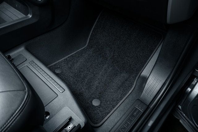 2022 Land Rover Defender 110 SE AWD - 22928671 - 22