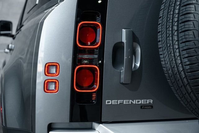 2022 Land Rover Defender 110 SE AWD - 22928671 - 41