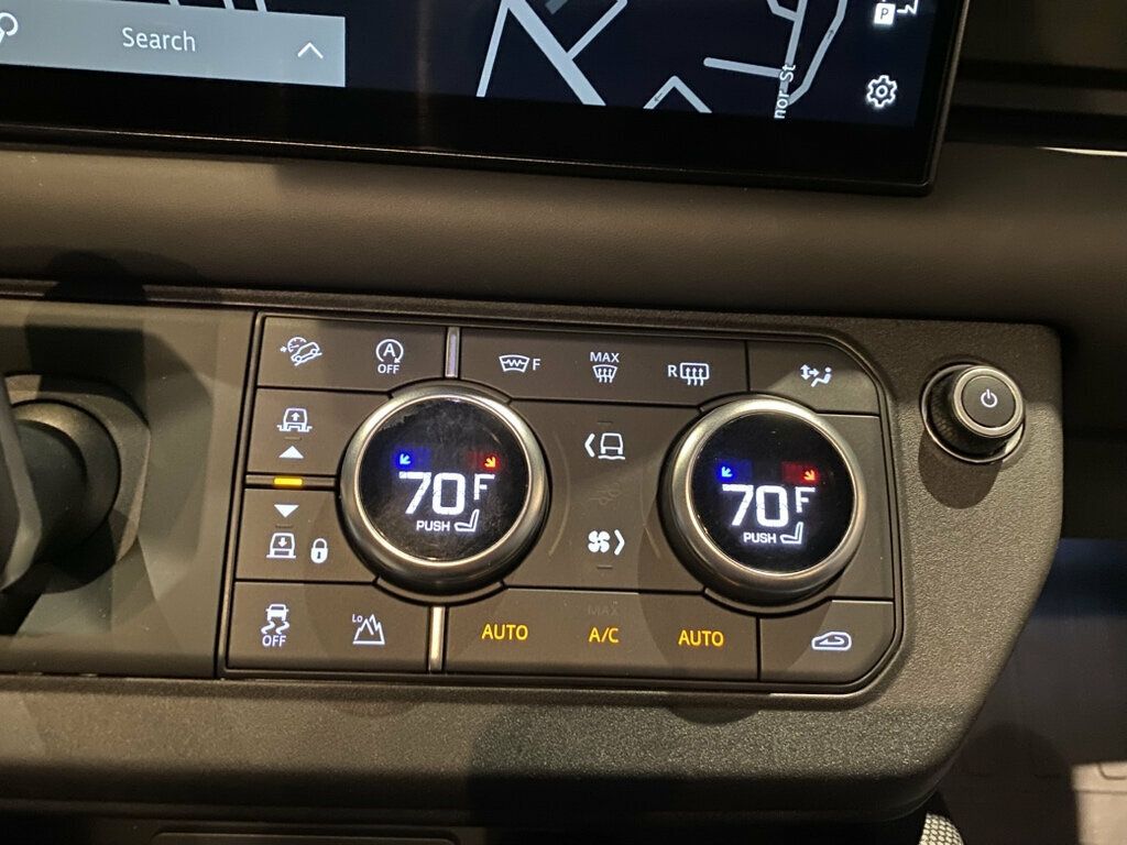 2022 Land Rover Defender 110/V8/AWD/18WayHtd&CldSeats/AdapCruise/360Cam/PanoRoof/NAV - 23048978 - 21
