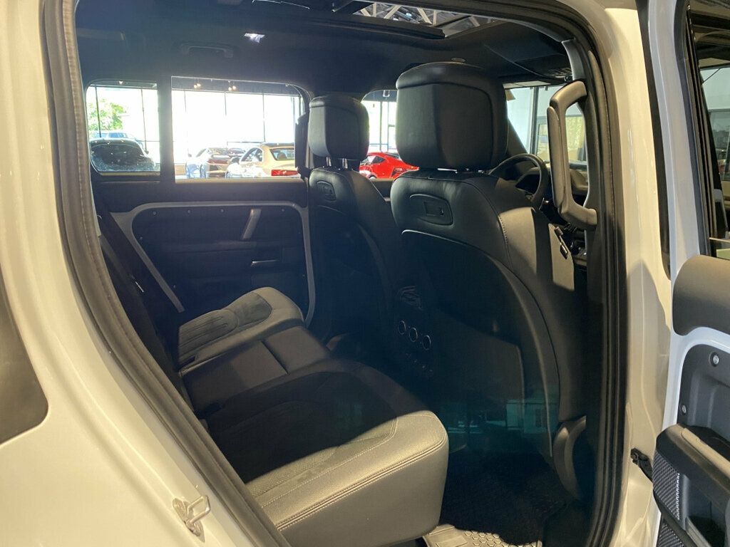 2022 Land Rover Defender 110/V8/AWD/18WayHtd&CldSeats/AdapCruise/360Cam/PanoRoof/NAV - 23048978 - 28