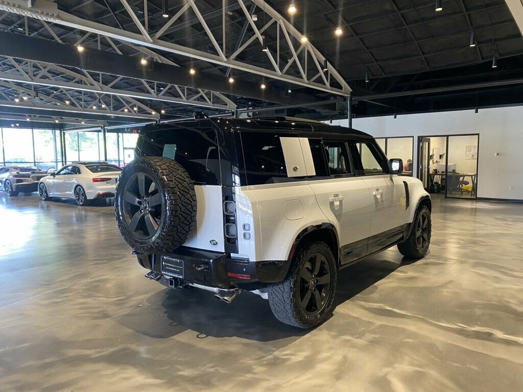 2022 Land Rover Defender 110/V8/AWD/18WayHtd&CldSeats/AdapCruise/360Cam/PanoRoof/NAV - 23048978 - 4