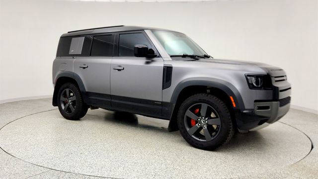 2022 Land Rover Defender 110 X AWD w/ Family Comfort, Extended Black Ext. & Towing Packs - 23009188 - 2