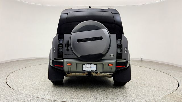 2022 Land Rover Defender 110 X AWD w/ Family Comfort, Extended Black Ext. & Towing Packs - 23009188 - 5