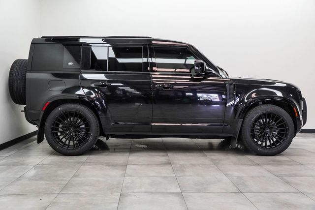 2022 Land Rover Defender 110 X-Dynamic HSE AWD - 23040412 - 9
