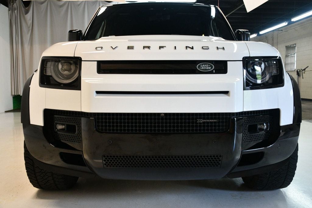 2022 Land Rover Defender 110 X-Dynamic HSE photo 13