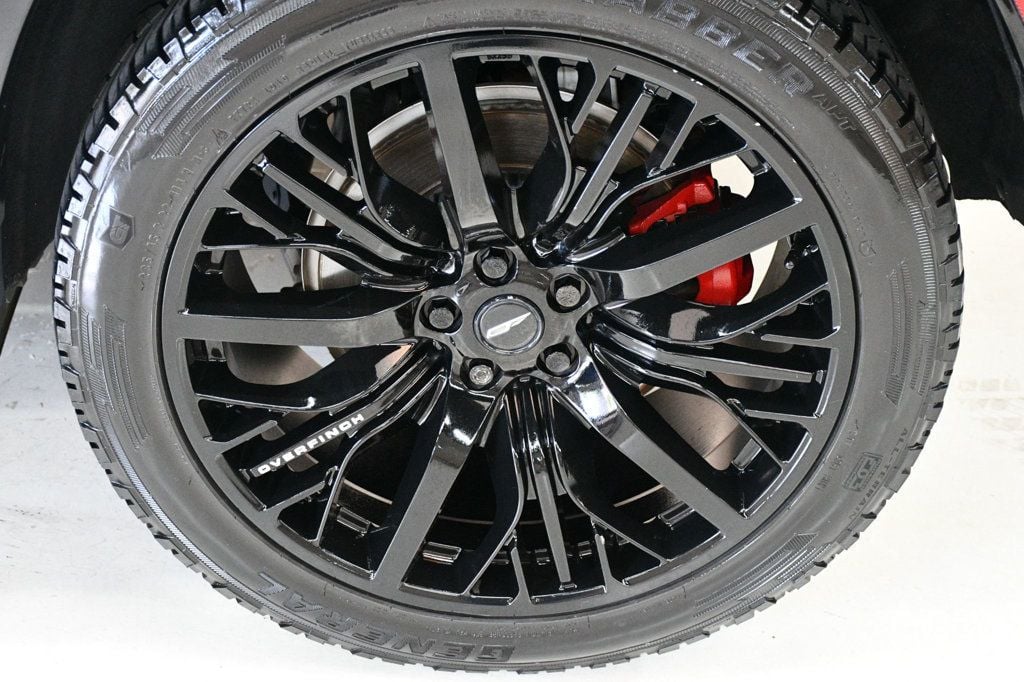 2022 Land Rover Defender 110 X-Dynamic HSE photo 16