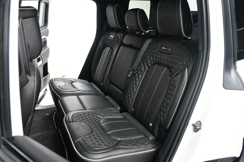 2022 Land Rover Defender 110 X-Dynamic HSE photo 30