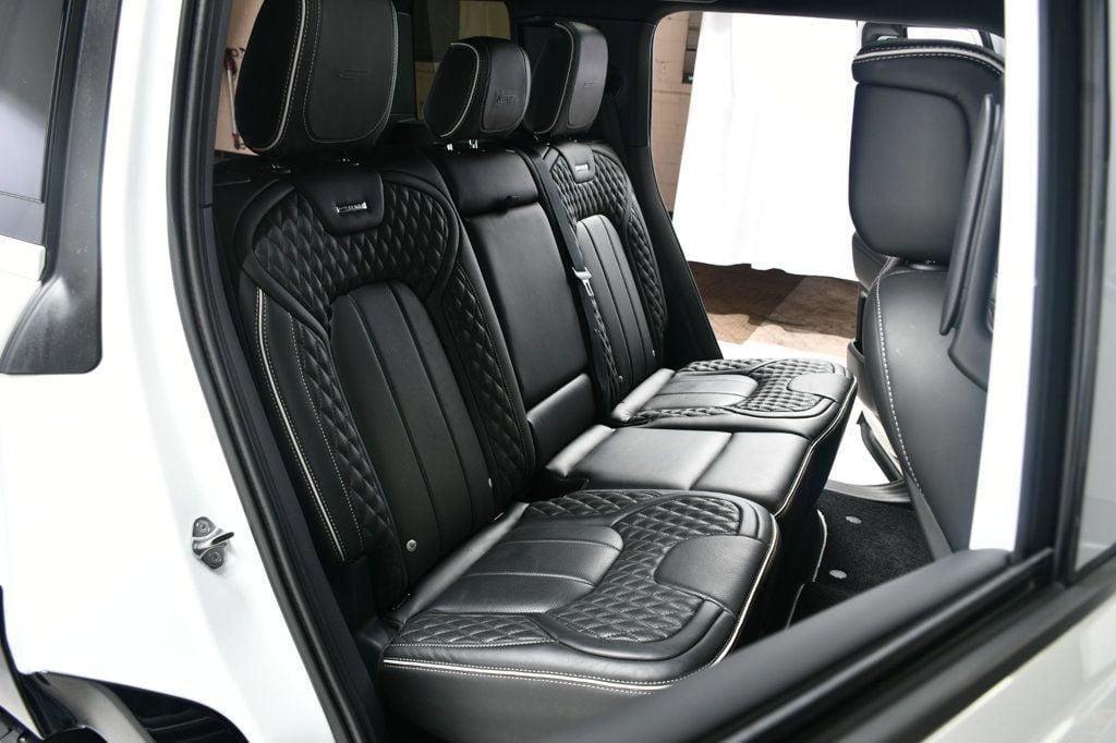2022 Land Rover Defender 110 X-Dynamic HSE photo 33