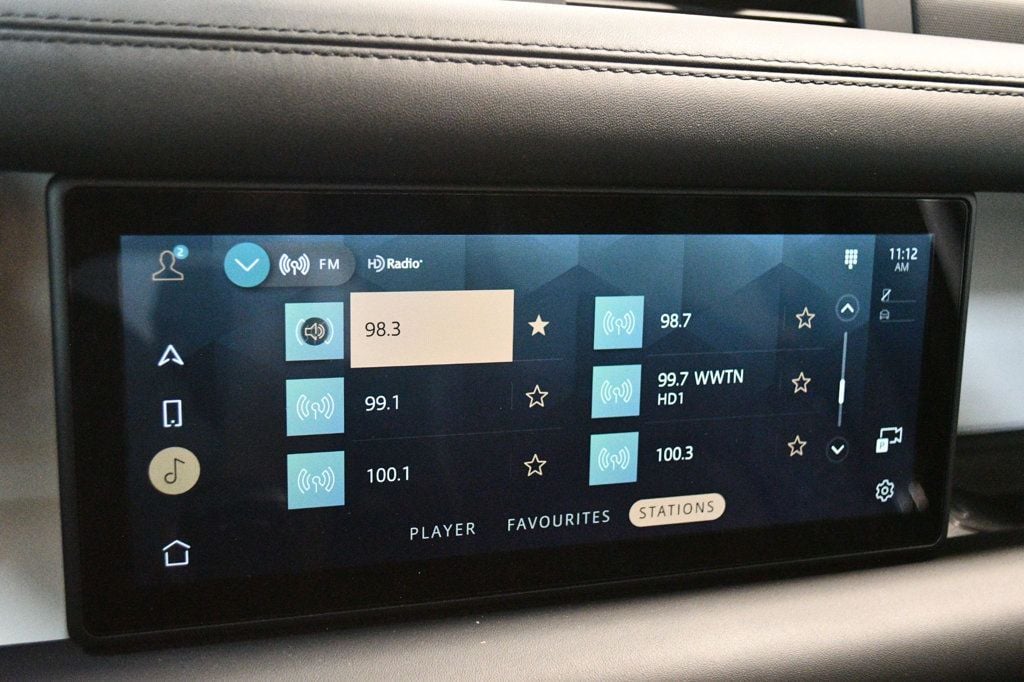 2022 Land Rover Defender 110 X-Dynamic HSE photo 43