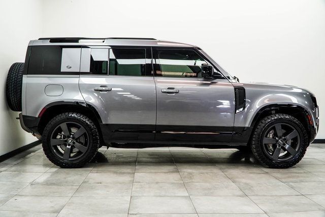 2022 Land Rover Defender 110 X-Dynamic SE AWD - 22931841 - 9
