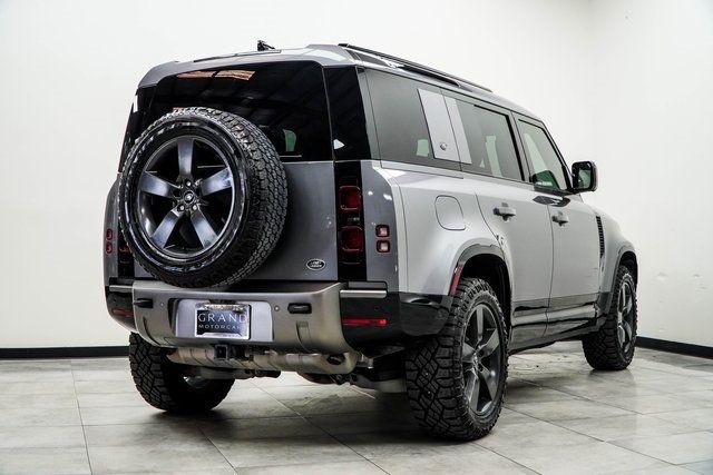 2022 Land Rover Defender 110 X-Dynamic SE AWD - 22931841 - 11