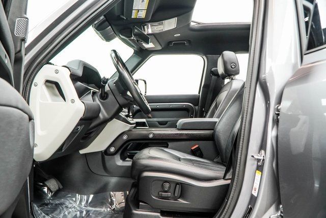 2022 Land Rover Defender 110 X-Dynamic SE AWD - 22931841 - 40