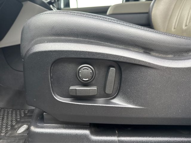 2022 Land Rover Defender 110 X-Dynamic SE AWD - 22972248 - 16