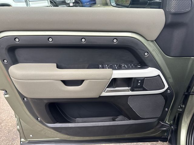 2022 Land Rover Defender 110 X-Dynamic SE AWD - 22972248 - 17