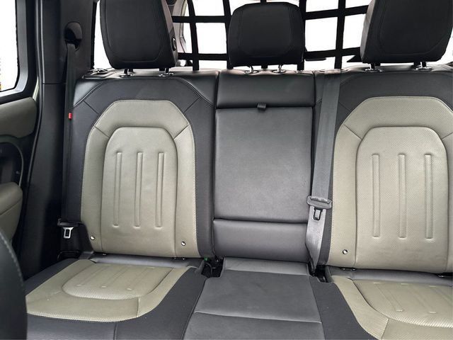 2022 Land Rover Defender 110 X-Dynamic SE AWD - 23067856 - 12