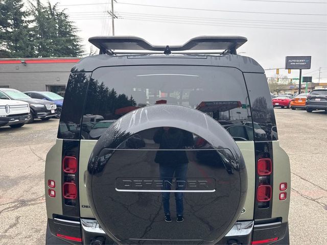 2022 Land Rover Defender 110 X-Dynamic SE AWD - 23067856 - 22