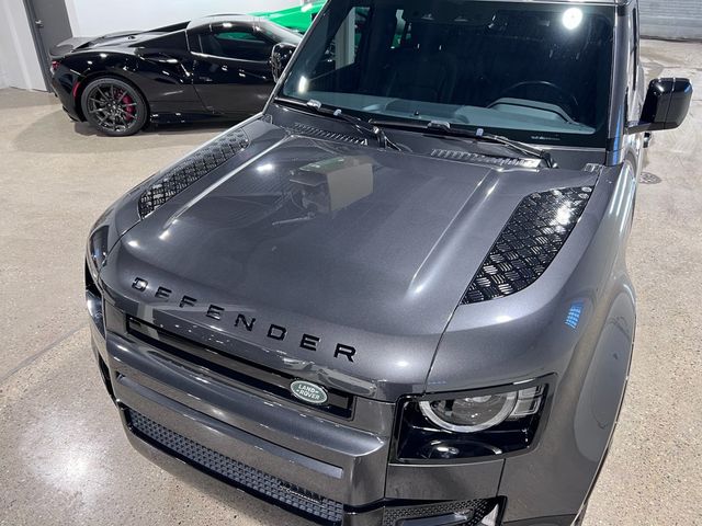 2022 Land Rover Defender 110 X-Dynamic SE AWD - 22956496 - 17