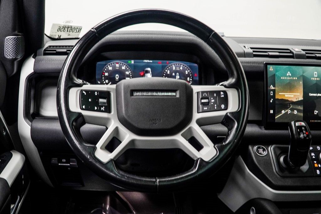 2022 Land Rover Defender 110 X-Dynamic SE photo 14