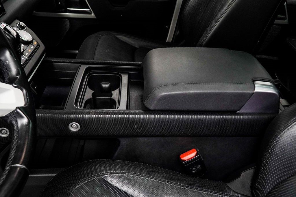 2022 Land Rover Defender 110 X-Dynamic SE photo 16