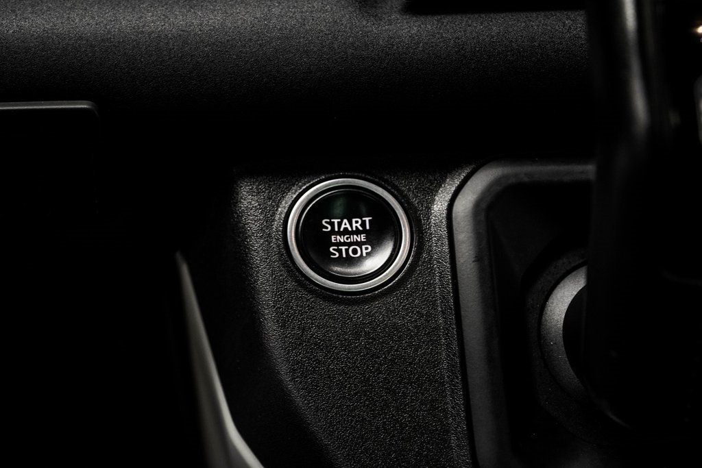 2022 Land Rover Defender 110 X-Dynamic SE photo 17