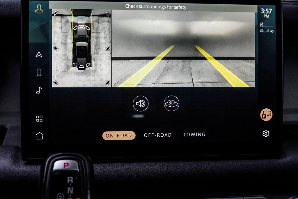 2022 Land Rover Defender 110 X-Dynamic SE photo 22