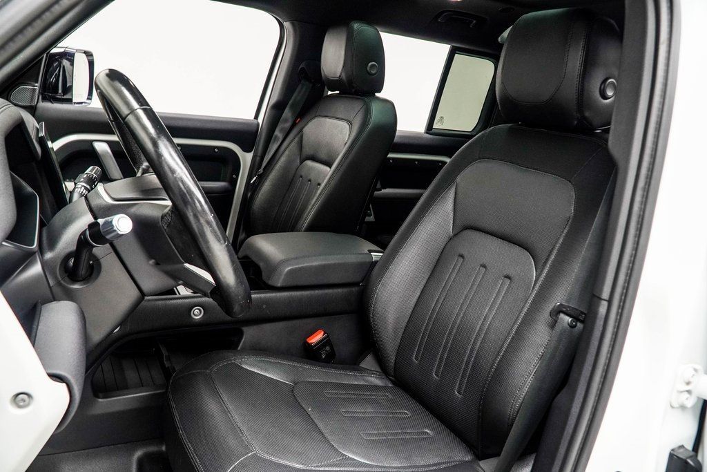 2022 Land Rover Defender 110 X-Dynamic SE photo 31