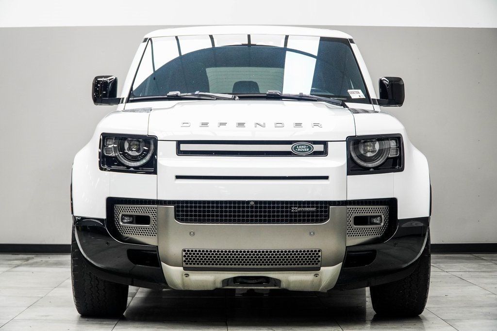2022 Land Rover Defender 110 X-Dynamic SE photo 6