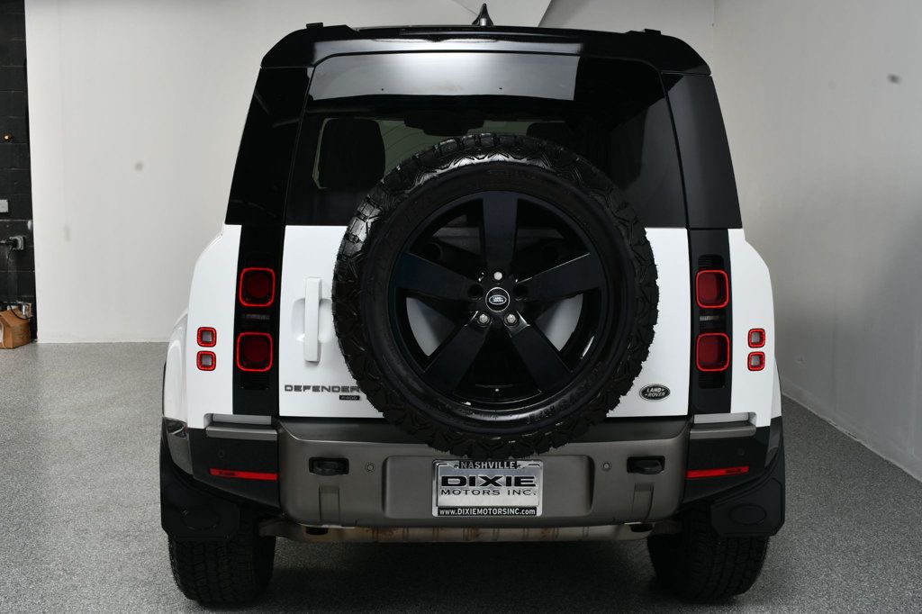 Land Rover Defender photo 13