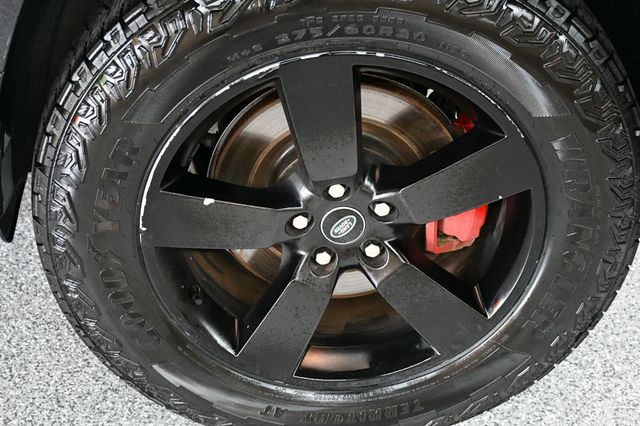 2022 Land Rover Defender 110 X-Dynamic SE AWD - 23032599 - 19