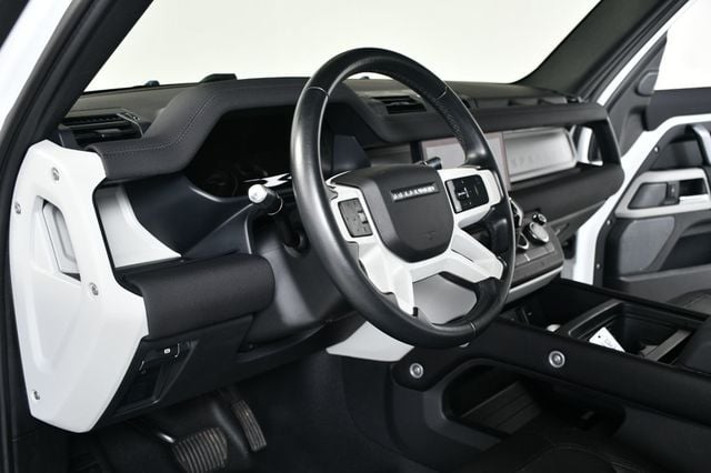 2022 Land Rover Defender 110 X-Dynamic SE AWD - 23032599 - 26