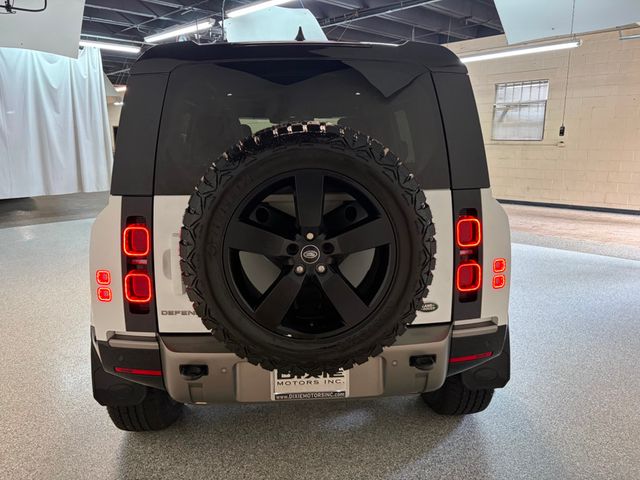 2022 Land Rover Defender 110 X-Dynamic SE AWD - 23032599 - 3