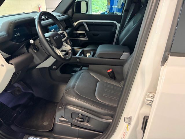 2022 Land Rover Defender 110 X-Dynamic SE AWD - 23032599 - 4