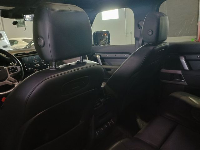 2022 Land Rover Defender 110 X-Dynamic SE AWD Clean Carfax - 23067794 - 31