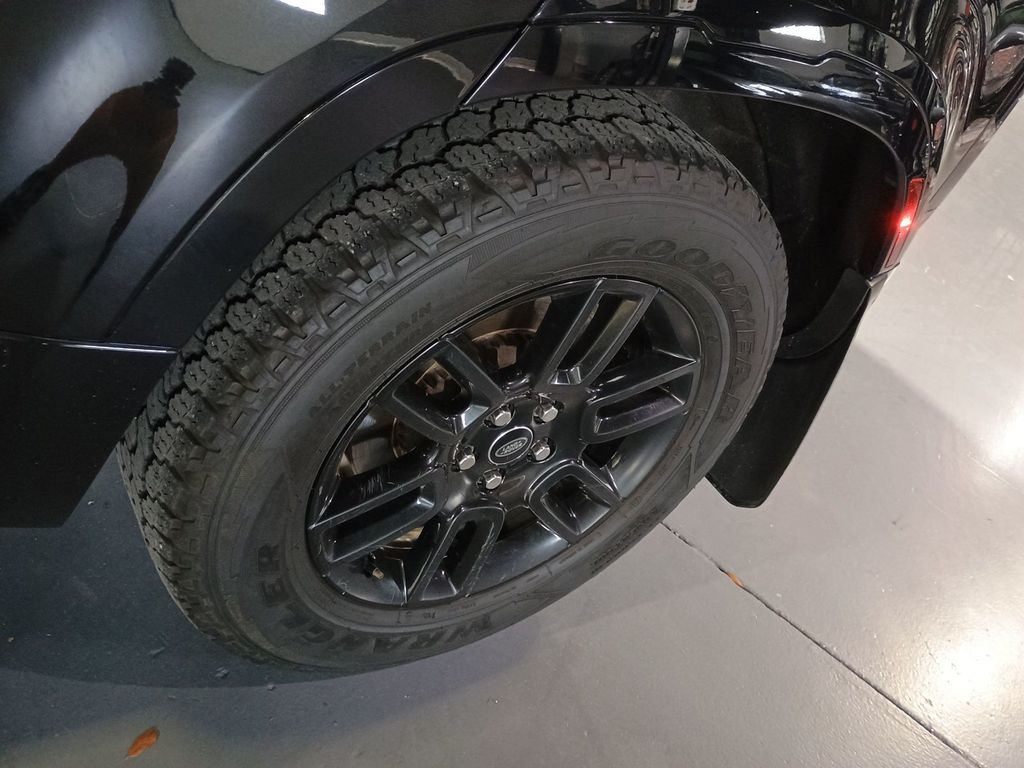 2022 Land Rover Defender 110 X-Dynamic SE AWD Clean Carfax - 23067794 - 54