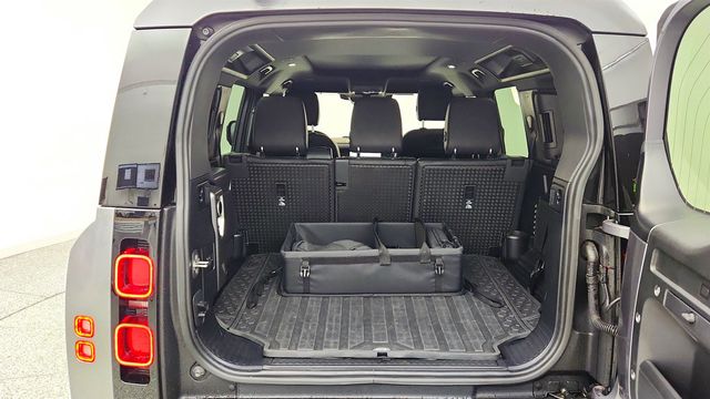 2022 Land Rover Defender 110 X-Dynamic SE AWD w/ Expedition Roof Rack - 23072881 - 22