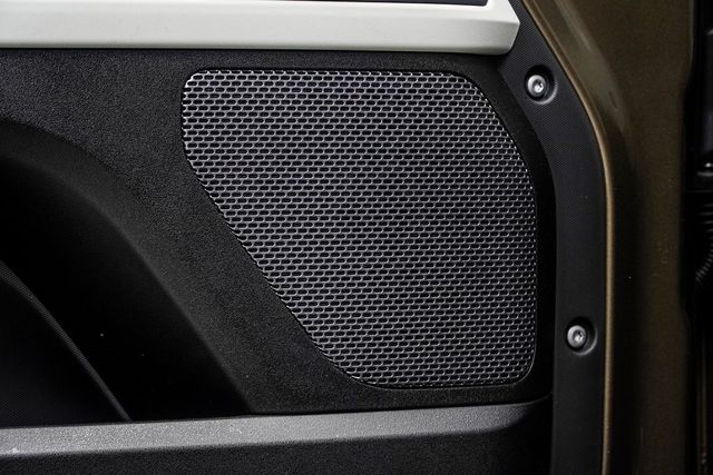 2022 Land Rover Defender 110 XS Edition AWD - 22962025 - 32