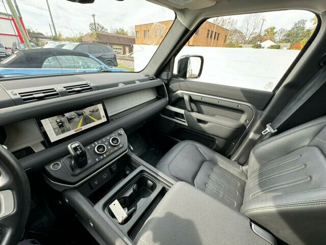 2022 Land Rover Defender ColdClimatePkg/110-SE/HeatedLeatherSeats/PanoramicRoof/NAV - 22672439 - 27