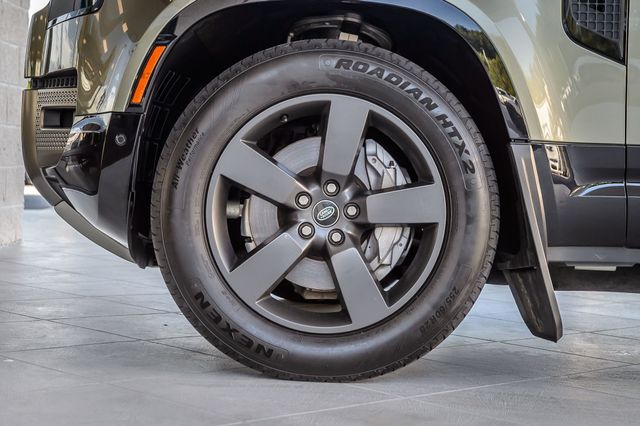 2022 Land Rover Defender DEFENDER 110 X-DYNAMIC HSE - NAV - PANO ROOF- BACKUP CAM -LOADED - 22908648 - 11