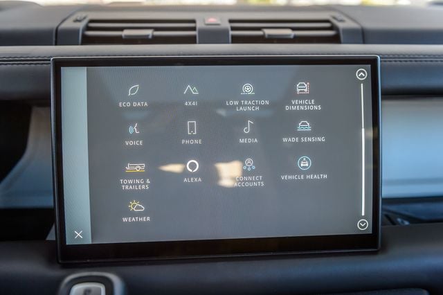 2022 Land Rover Defender DEFENDER 110 X-DYNAMIC HSE - NAV - PANO ROOF- BACKUP CAM -LOADED - 22908648 - 20
