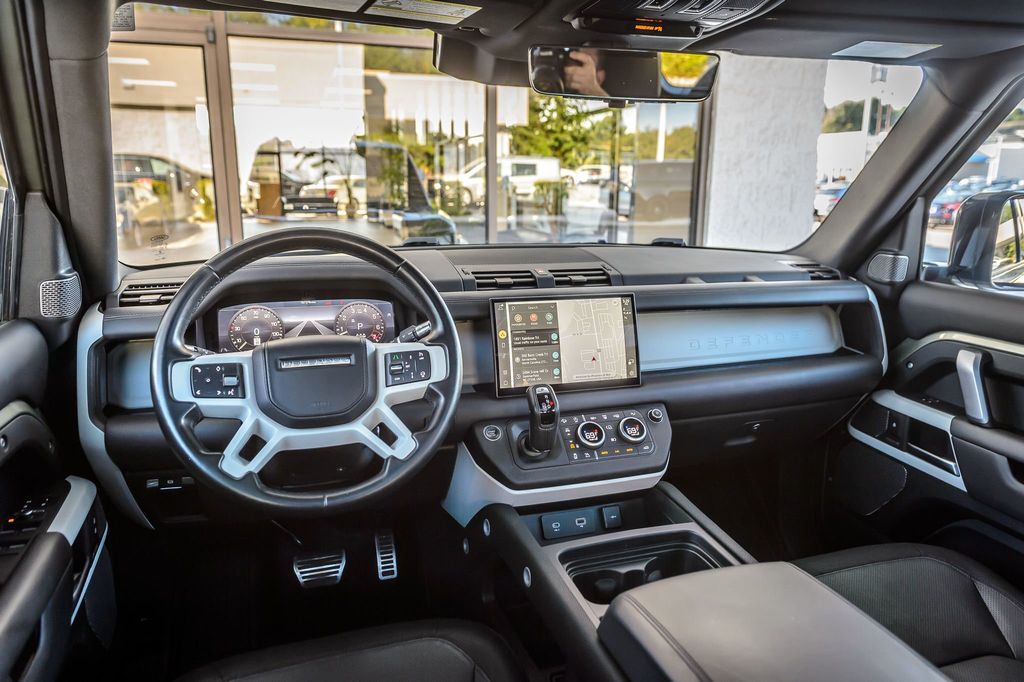 2022 Land Rover Defender DEFENDER 110 X-DYNAMIC HSE - NAV - PANO ROOF- BACKUP CAM -LOADED - 22908648 - 23