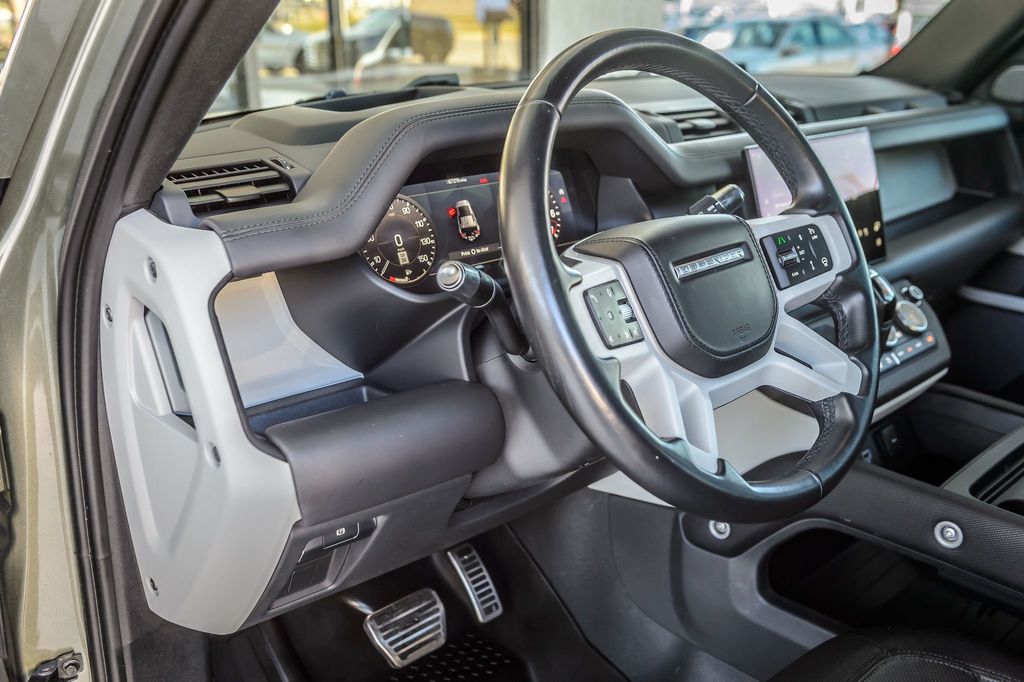 2022 Land Rover Defender DEFENDER 110 X-DYNAMIC HSE - NAV - PANO ROOF- BACKUP CAM -LOADED - 22908648 - 24