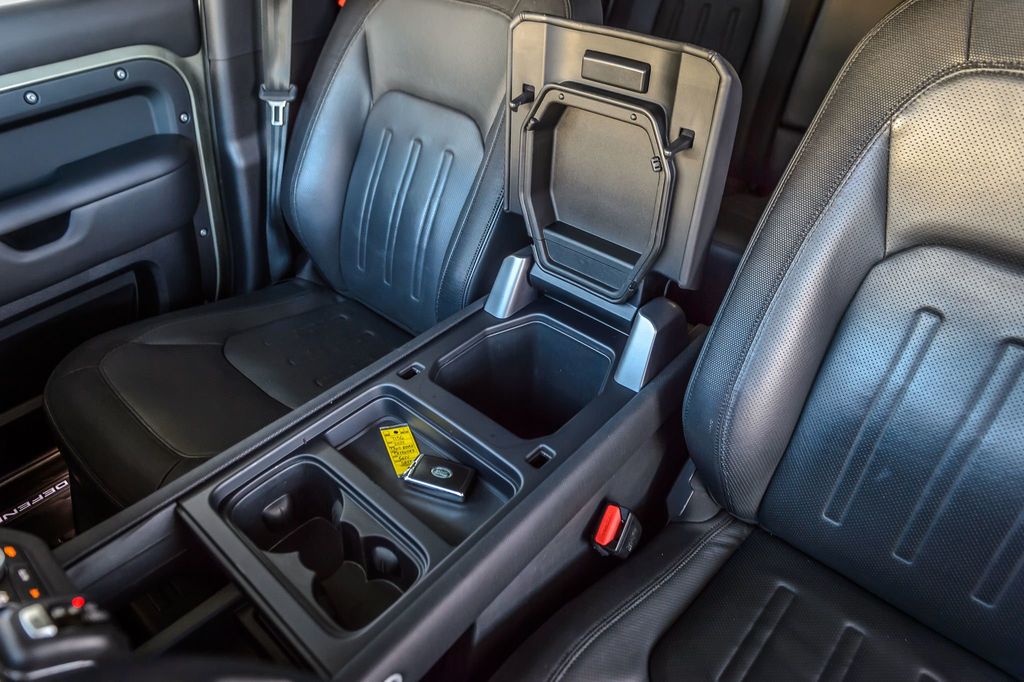 2022 Land Rover Defender DEFENDER 110 X-DYNAMIC HSE - NAV - PANO ROOF- BACKUP CAM -LOADED - 22908648 - 32