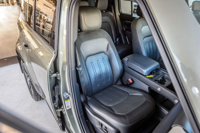 2022 Land Rover Defender DEFENDER 110 X-DYNAMIC HSE - NAV - PANO ROOF- BACKUP CAM -LOADED - 22908648 - 42