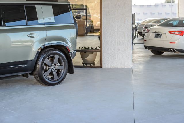 2022 Land Rover Defender DEFENDER 110 X-DYNAMIC HSE - NAV - PANO ROOF- BACKUP CAM -LOADED - 22908648 - 53